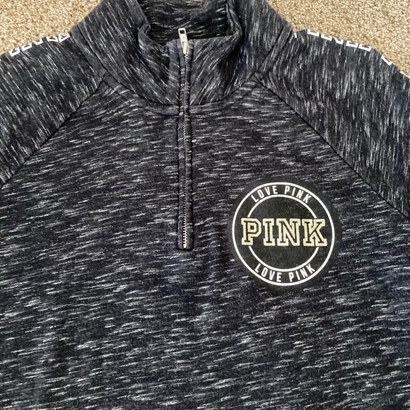 🌺 PINK-VS -Boyfriend Sweatshirt Bundle🌺 - Picture 10 of 15